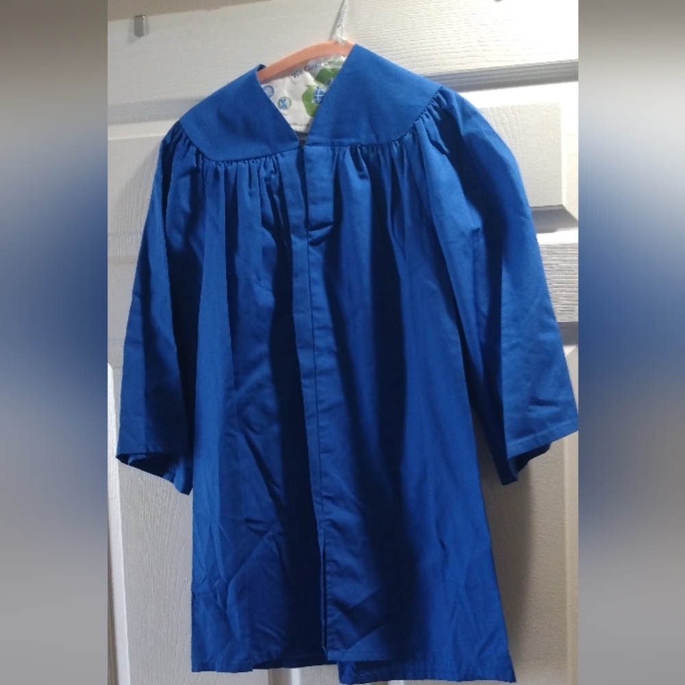 KIDS GRADUATION GOWN